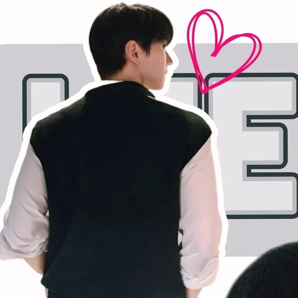 준호 (2PM)의 매력을 담은 최애돌 대표 사진