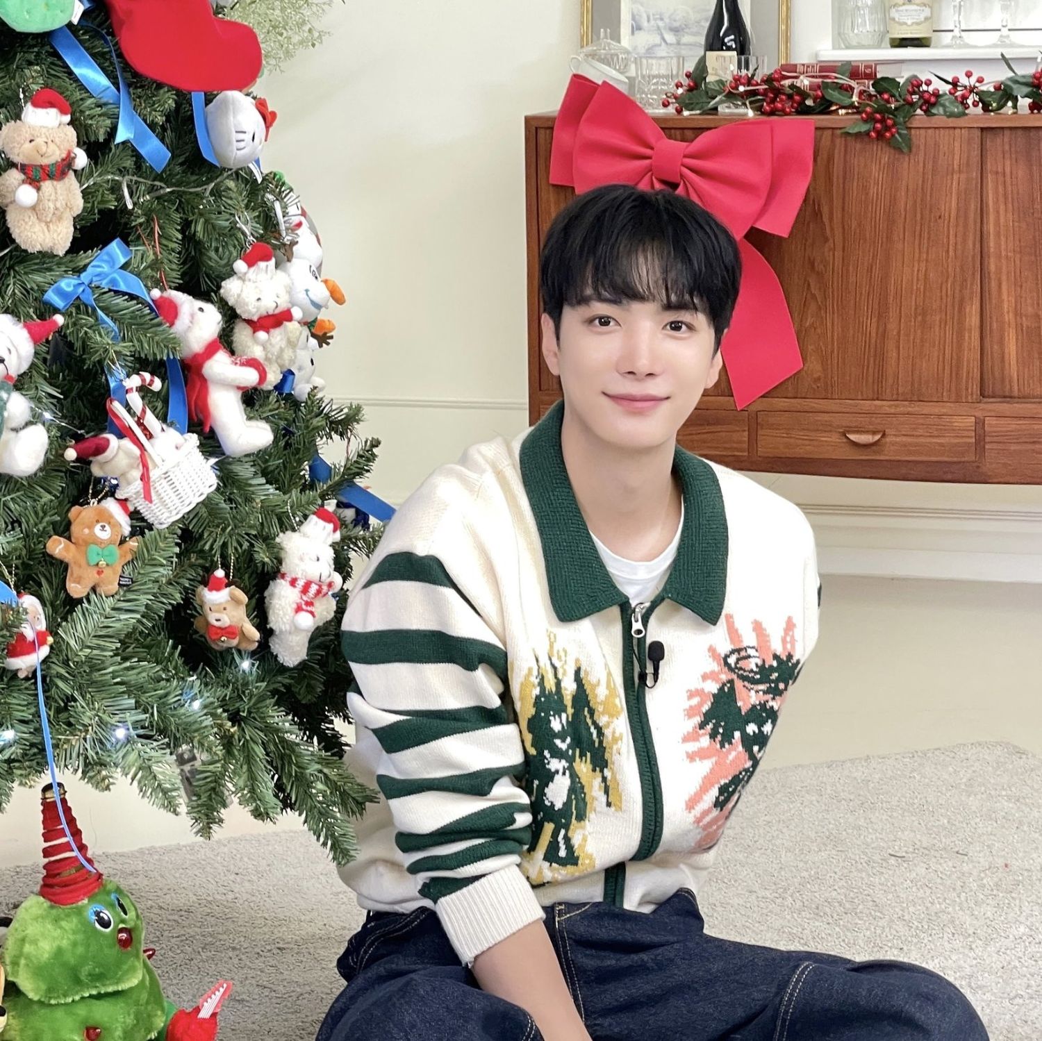 Foto terbaru Kim Jonghyeon