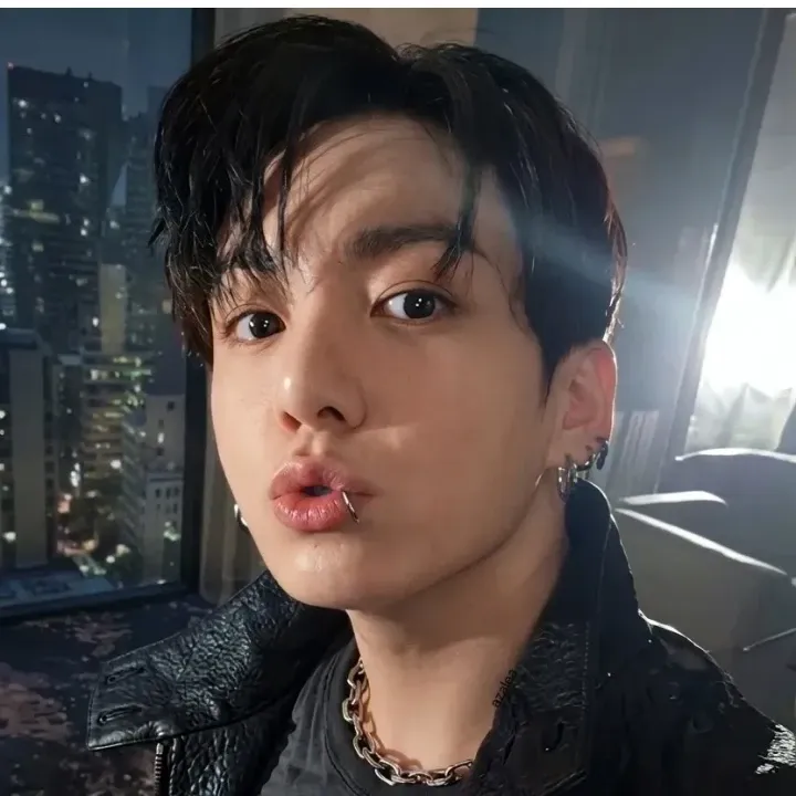 정국 (방탄소년단) 최근 활동샷