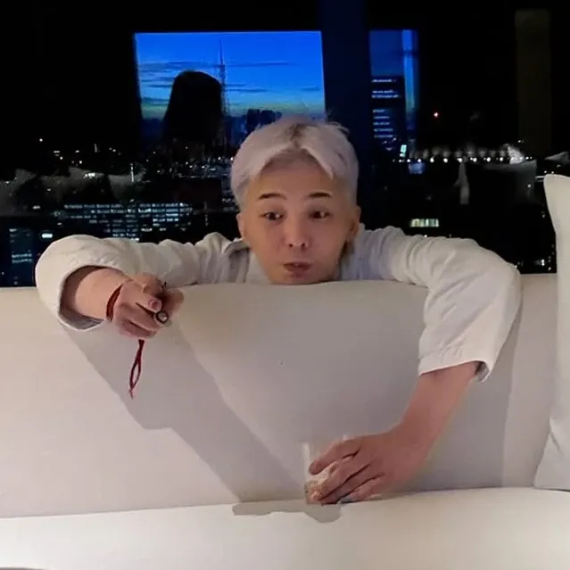 Recent activity shot of G-DRAGON (BIGBANG)