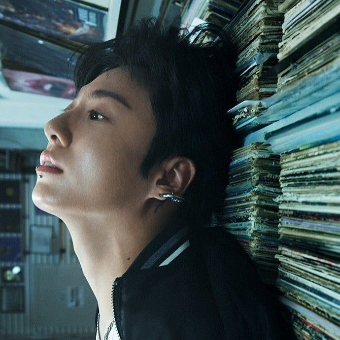 Latest photo of Jungkook (BTS)