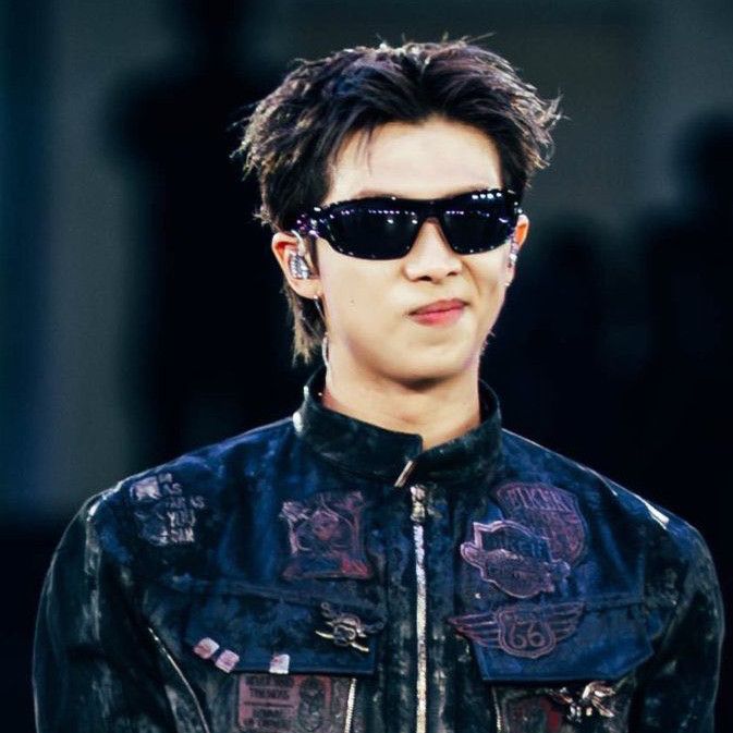 RM (防弹少年团)的幕后花絮