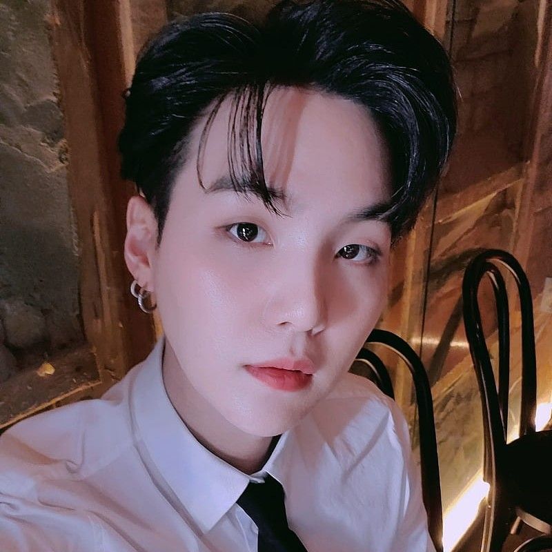 Latest photo of SUGA (BTS)