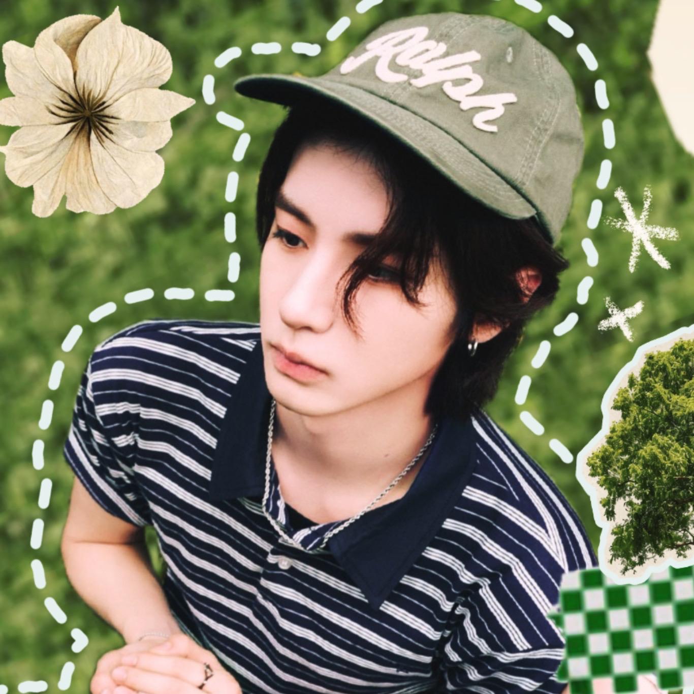 A moment captured by Leehan (BOYNEXTDOOR)'s fan