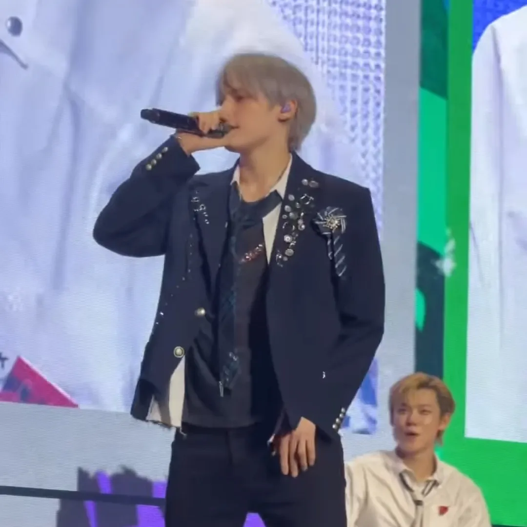 A moment captured by HueningKai (TOMORROW X TOGETHER)'s fan
