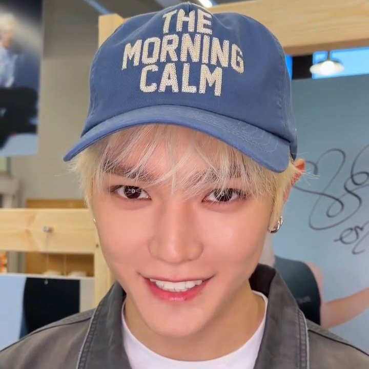A moment captured by Taeyong (NCT 127)'s fan
