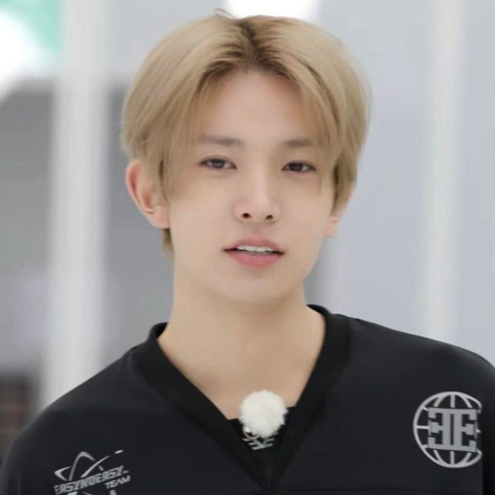 희승 (ENHYPEN)의 비하인드 컷