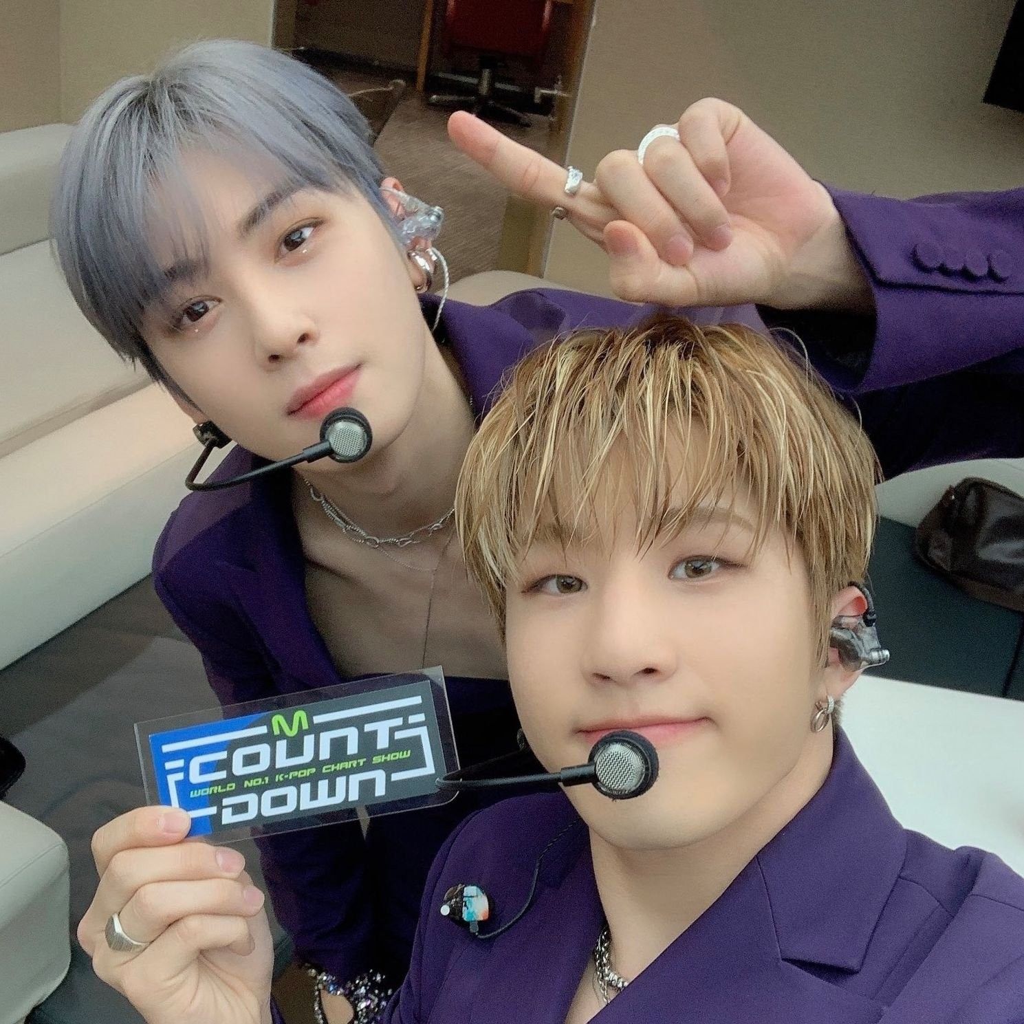 A moment captured by Jinjin (ASTRO)'s fan