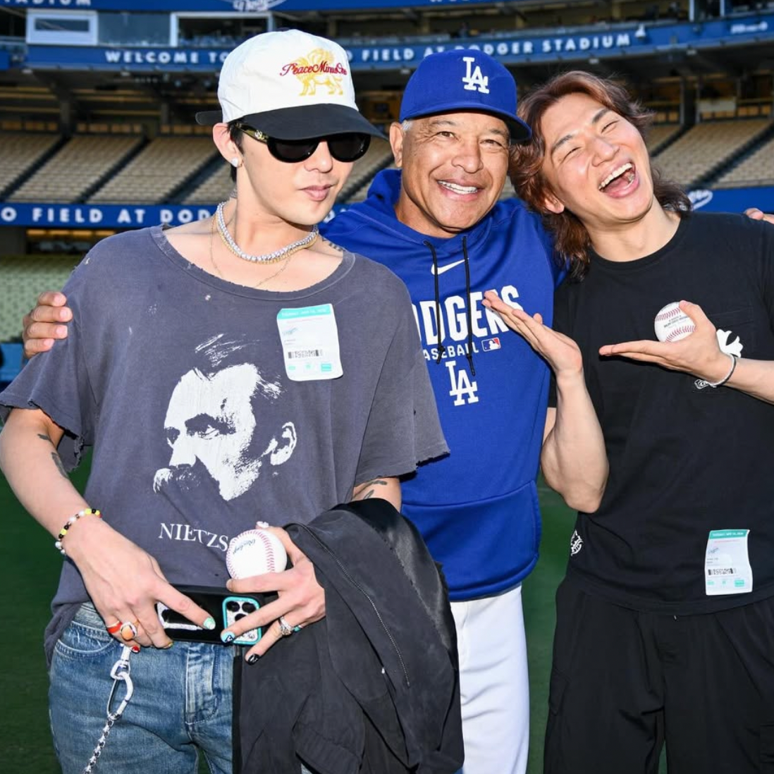 Recent activity shot of G-DRAGON (BIGBANG)