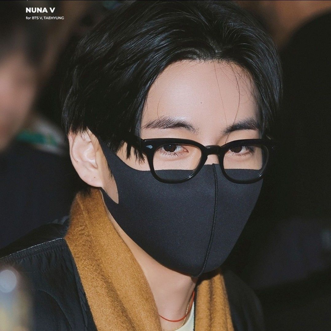 Recent activity shot of V (BTS)