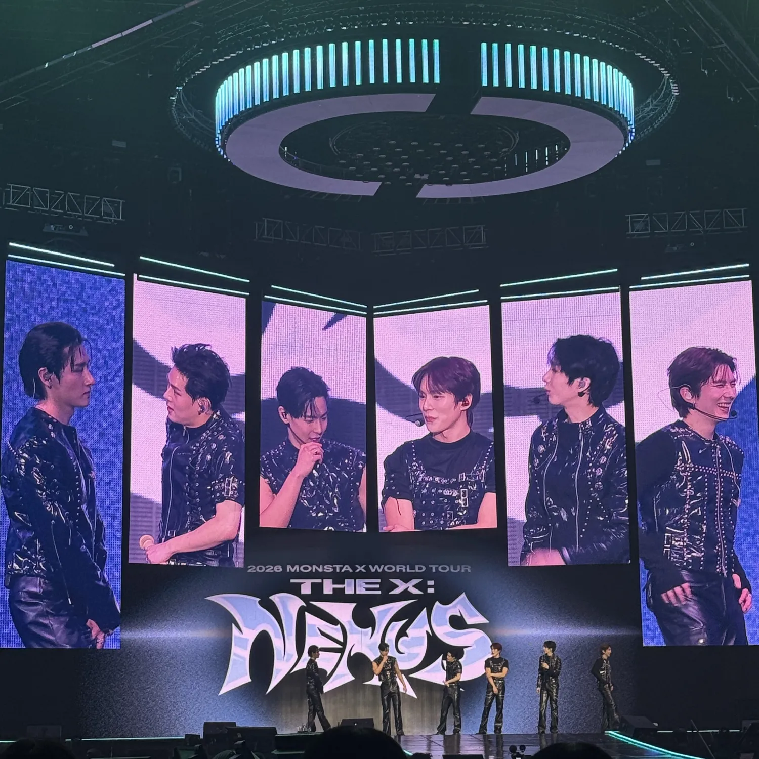 Foto aktivitas terbaru MONSTA X