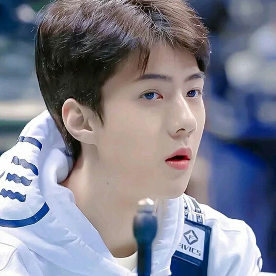 세훈 (EXO)의 비하인드 컷