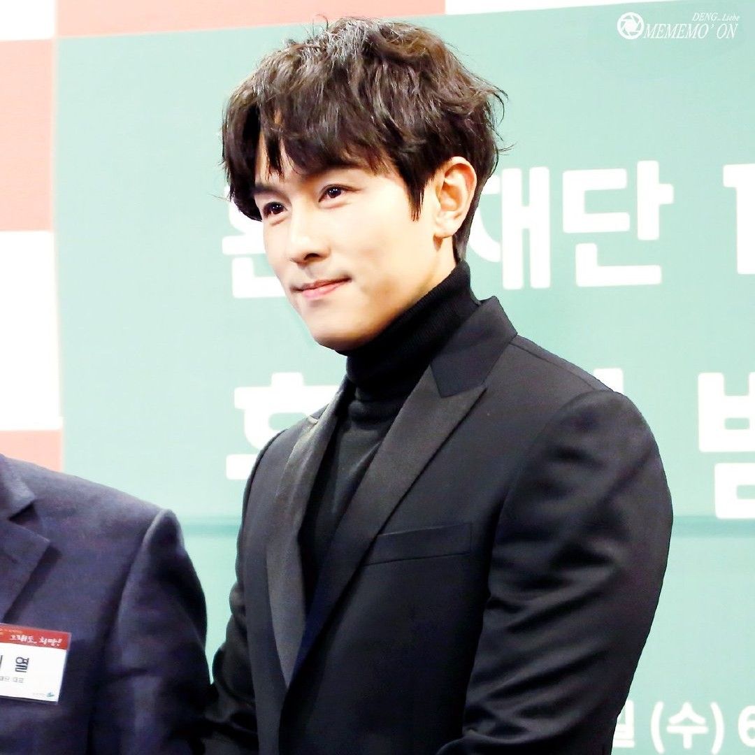 Behind-the-scenes cut of Kim Dongwan (SHINHWA)