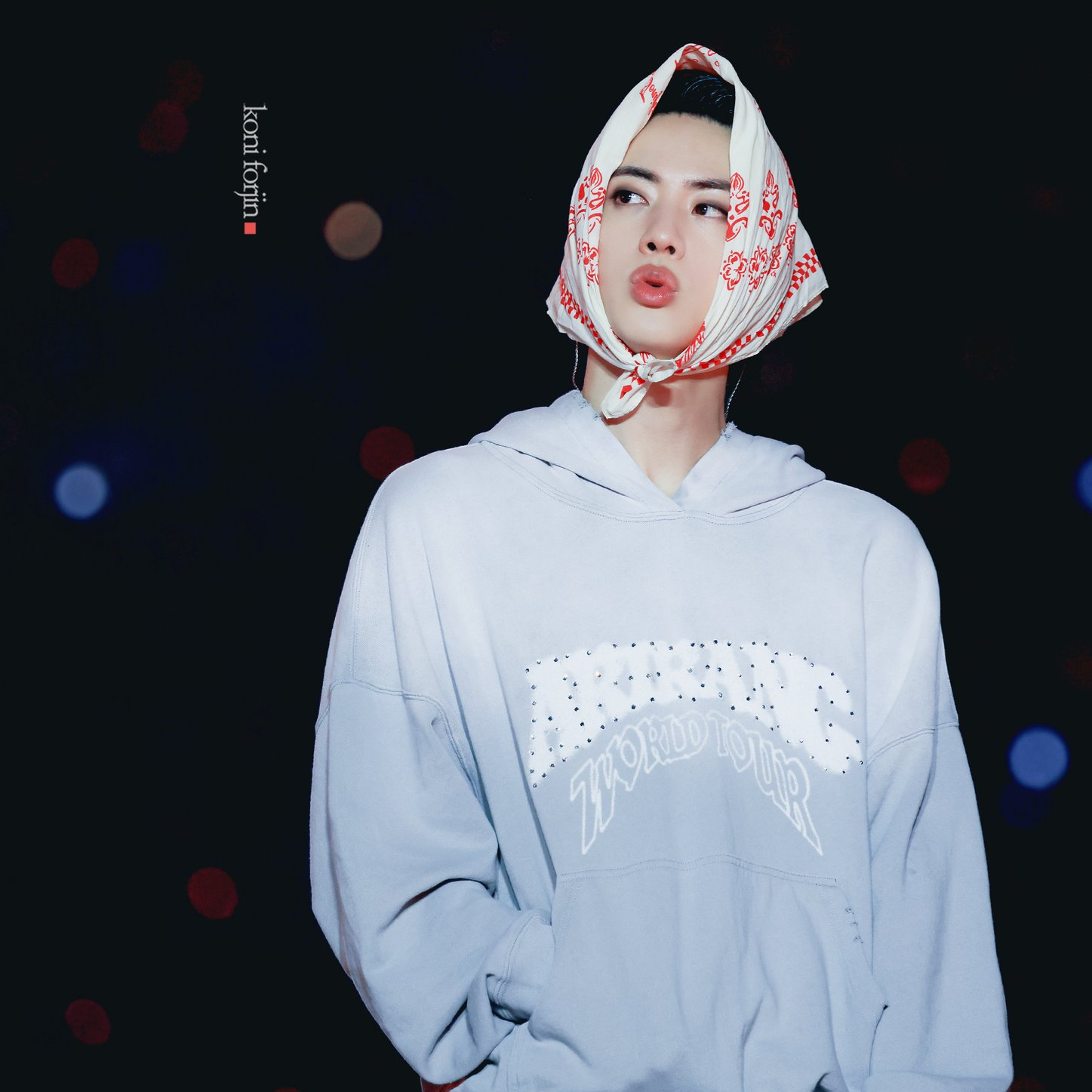 Foto terbaru Jin (BTS)