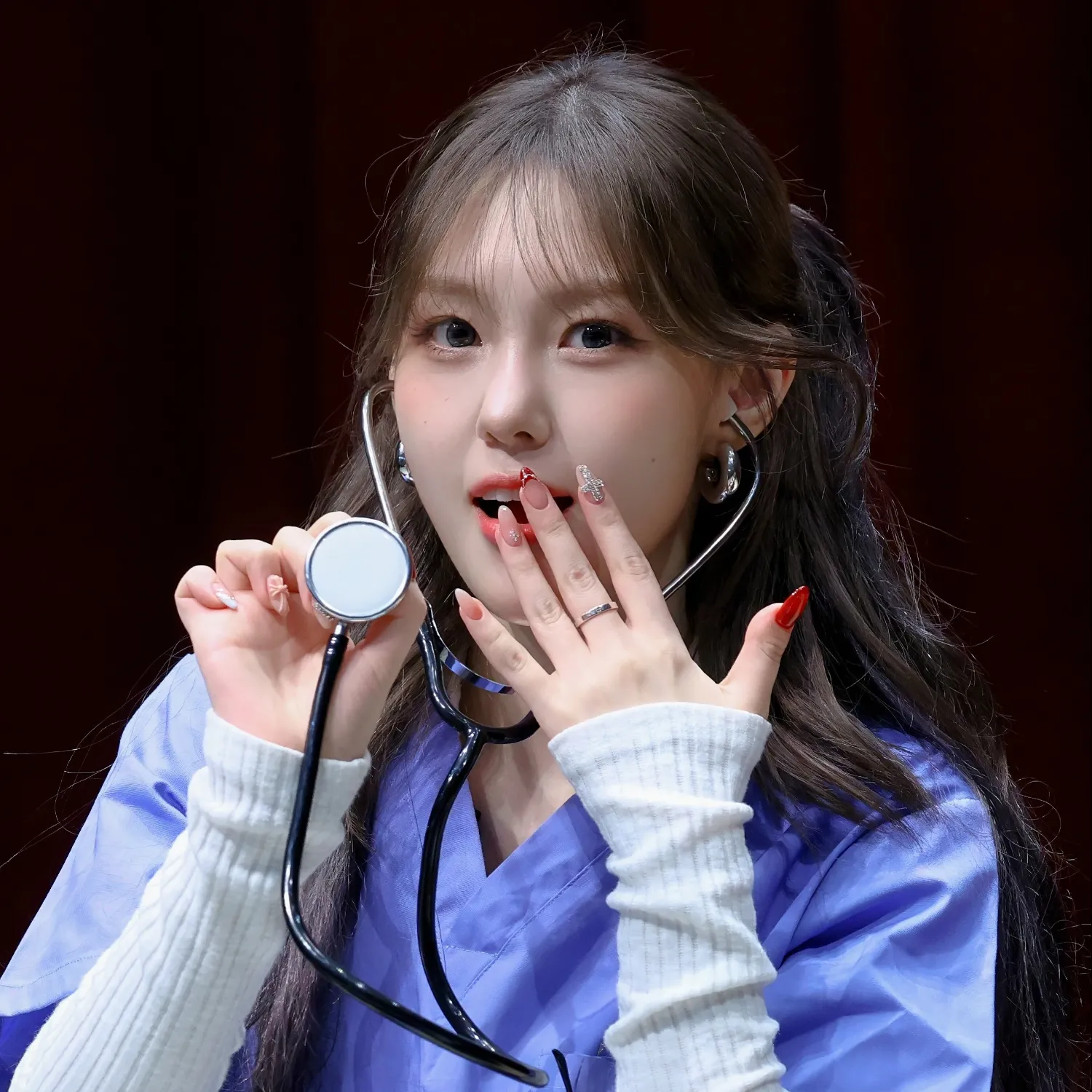 キム・チェヒョン (Kep1er)の舞台裏ショット