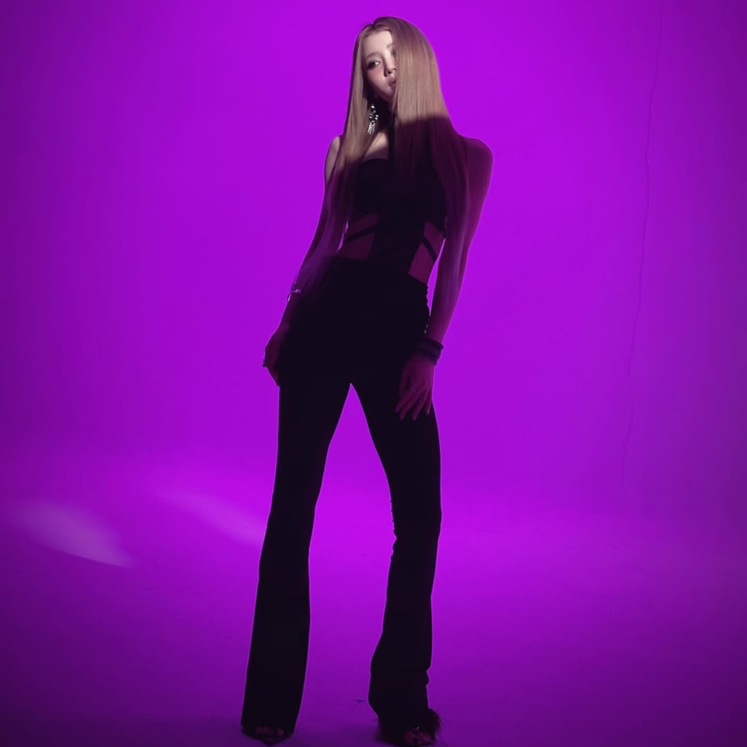 Recent activity shot of Xiao Ting (Kep1er)