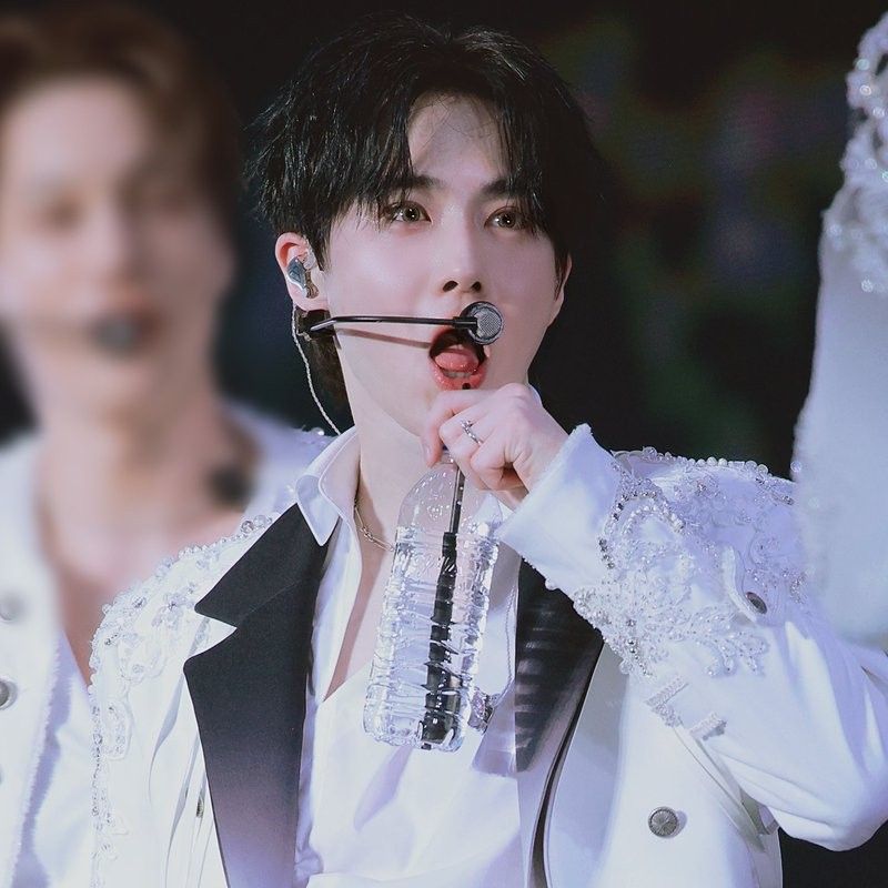 スホ (EXO)の最新写真