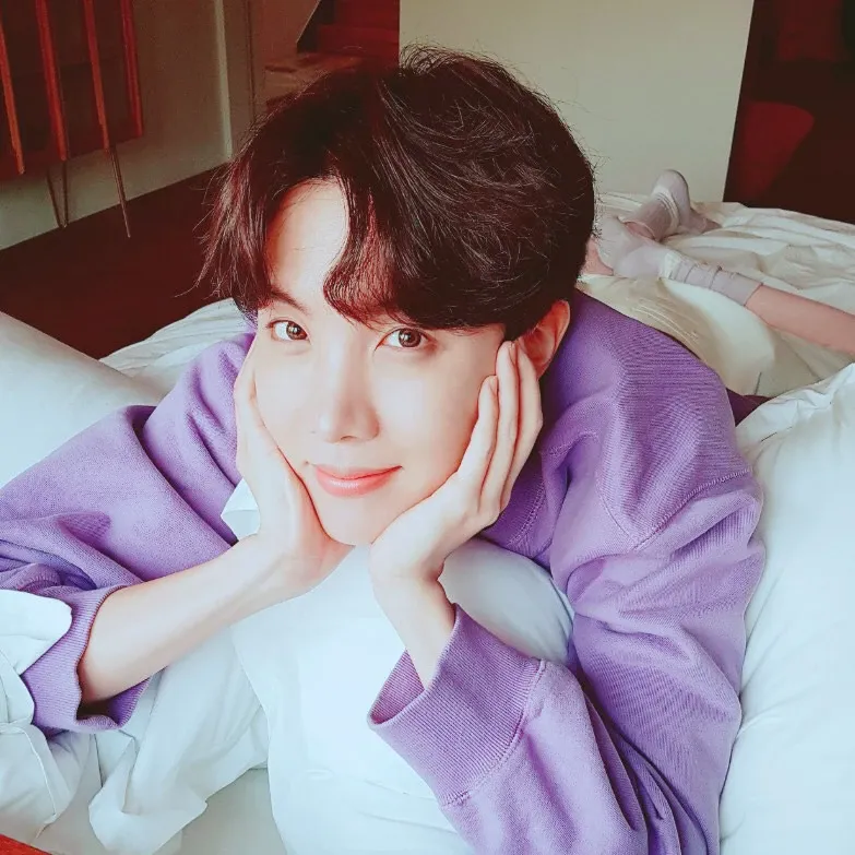 제이홉 (방탄소년단) 최근 활동샷