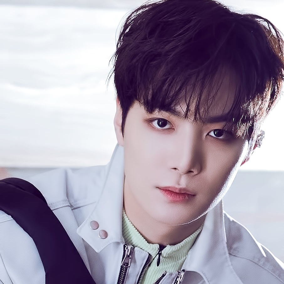 김종현의 최신 사진