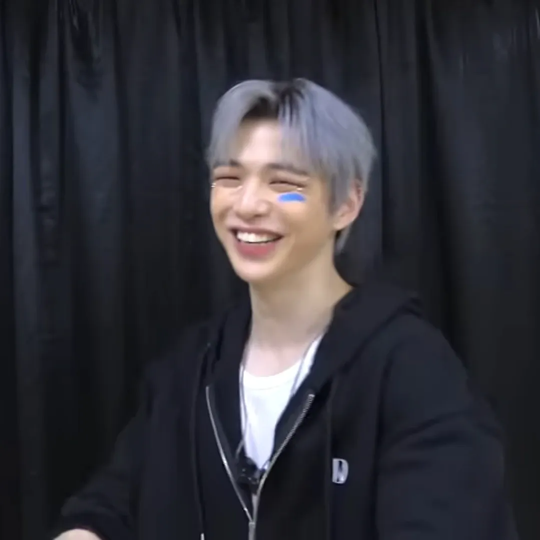 A moment captured by Kang Daniel's fan