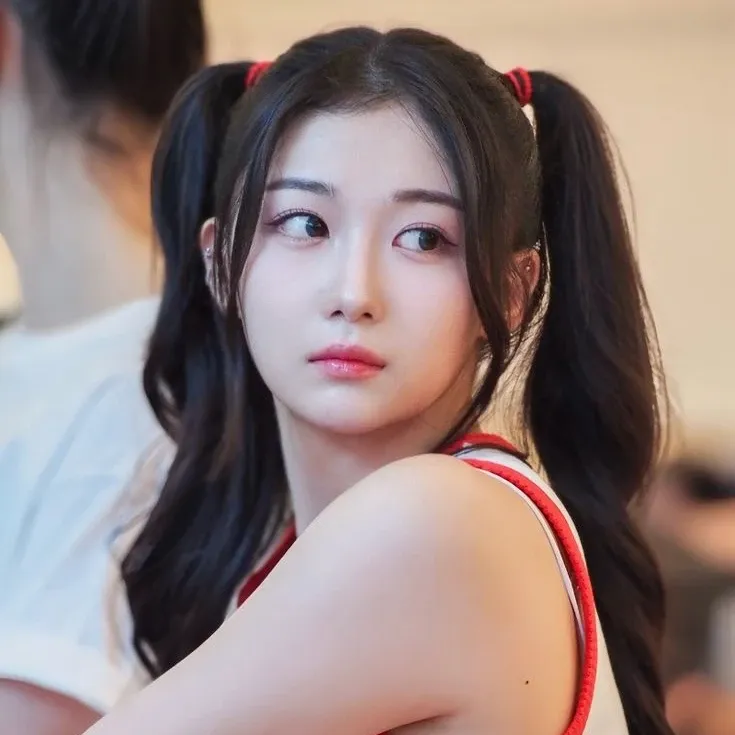 Recent activity shot of Kaede (tripleS)