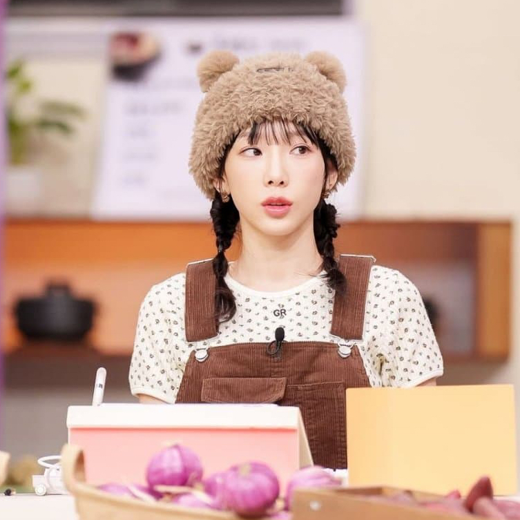 Momen yang diabadikan oleh penggemar Taeyeon (Girls' Generation)