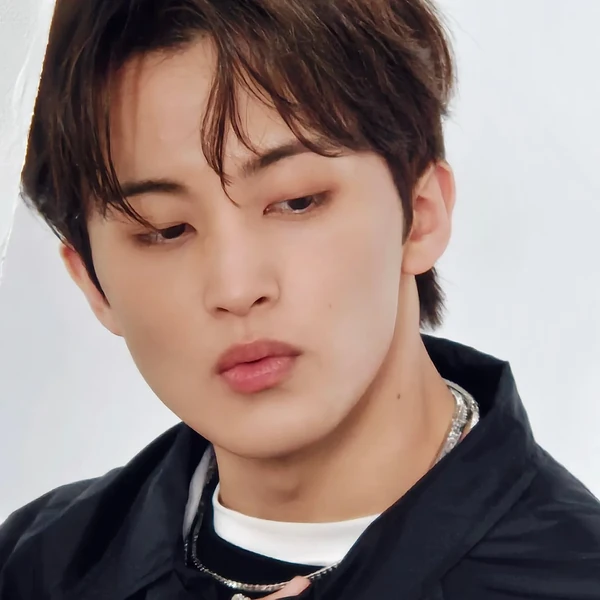 Popular profile picture of Mark loved by fans