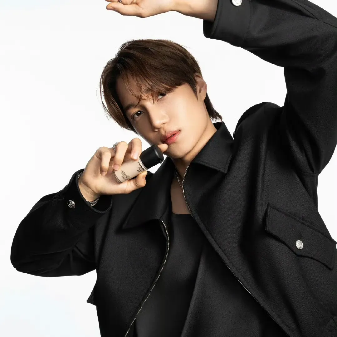 Kai (EXO)的最新照片