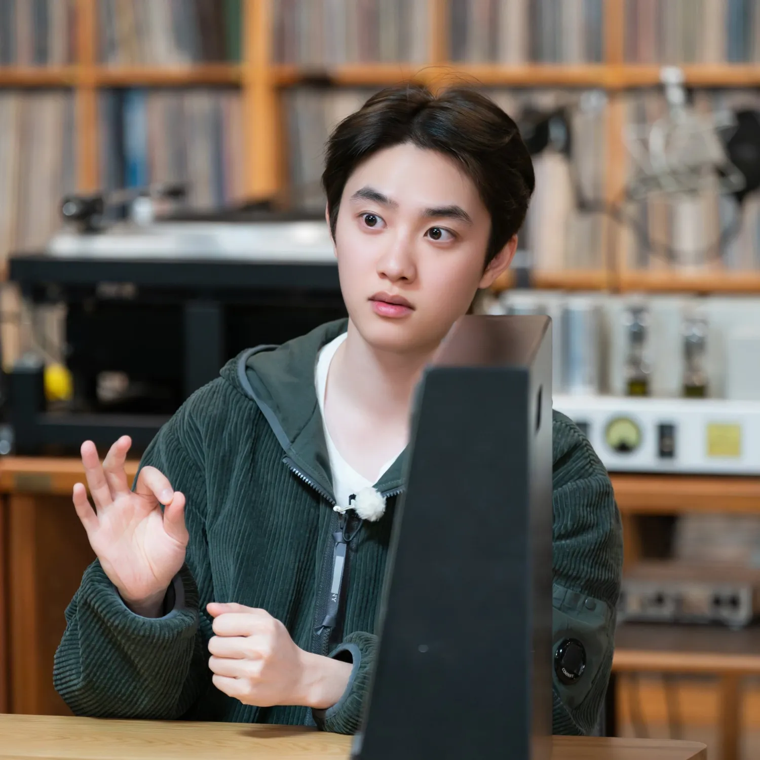 A moment captured by D.O. (EXO)'s fan