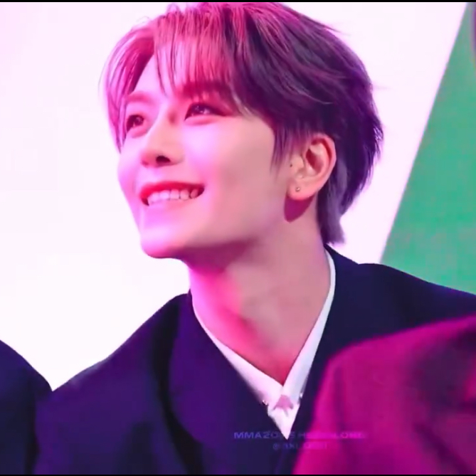 Latest photo of He Xinlong (ALPHA DRIVE ONE)