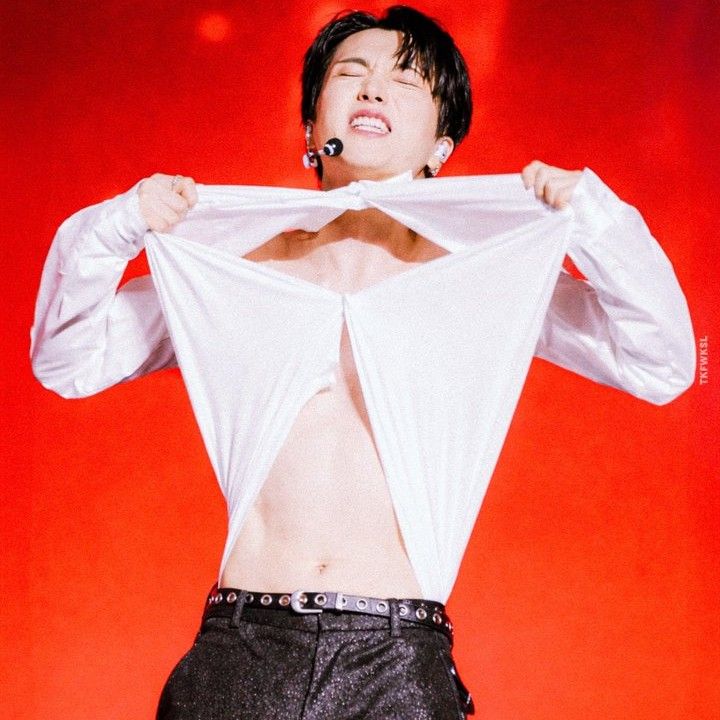 Recent activity shot of Leeteuk (Super Junior)