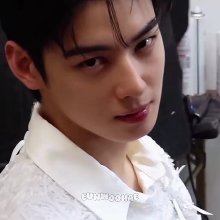 아스트로의 비하인드 컷