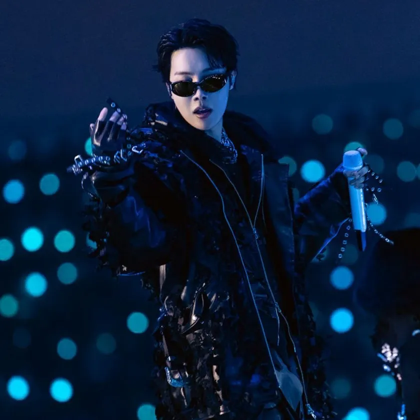 Foto aktivitas terbaru j-hope (BTS)