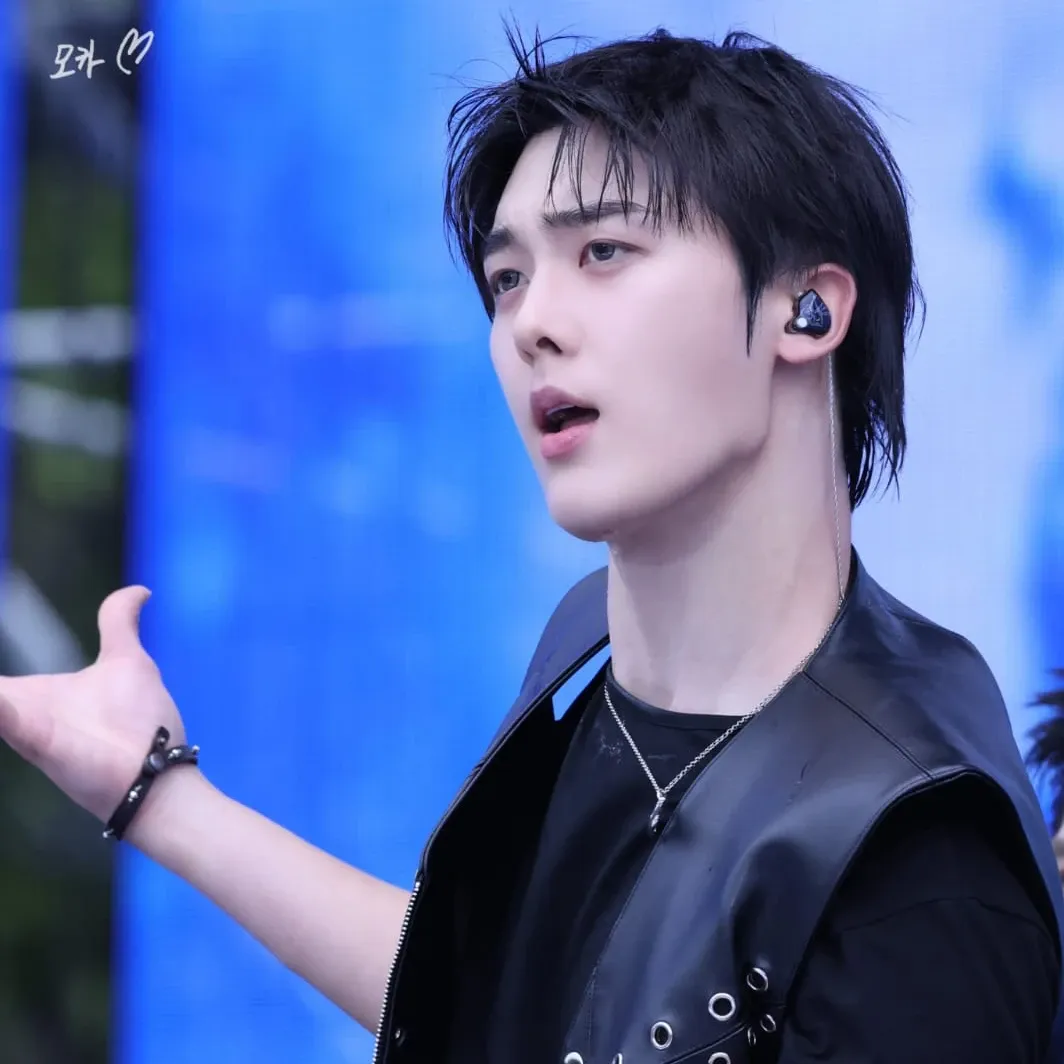 Recent activity shot of Sanha (ASTRO)