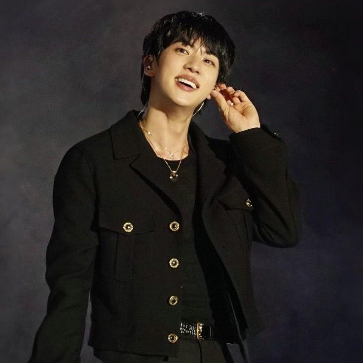 Potret di balik layar Jin (BTS)