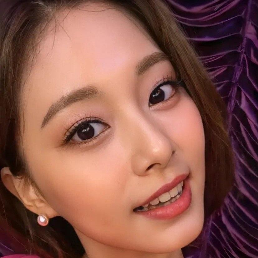 쯔위 (TWICE)의 비하인드 컷