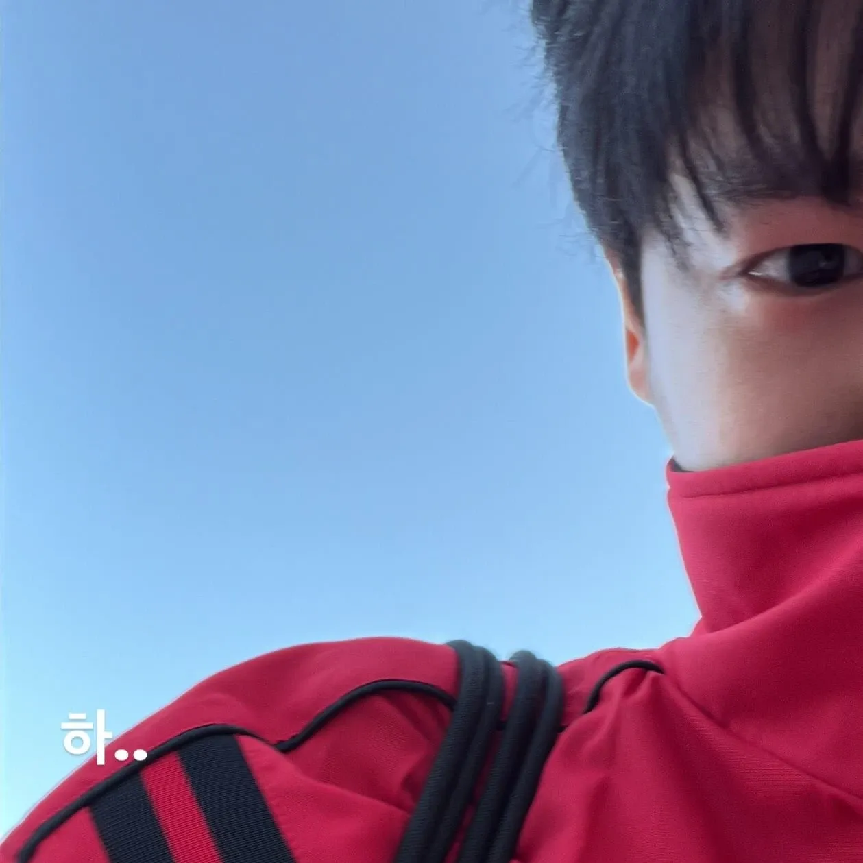 Behind-the-scenes cut of Choi Byungchan