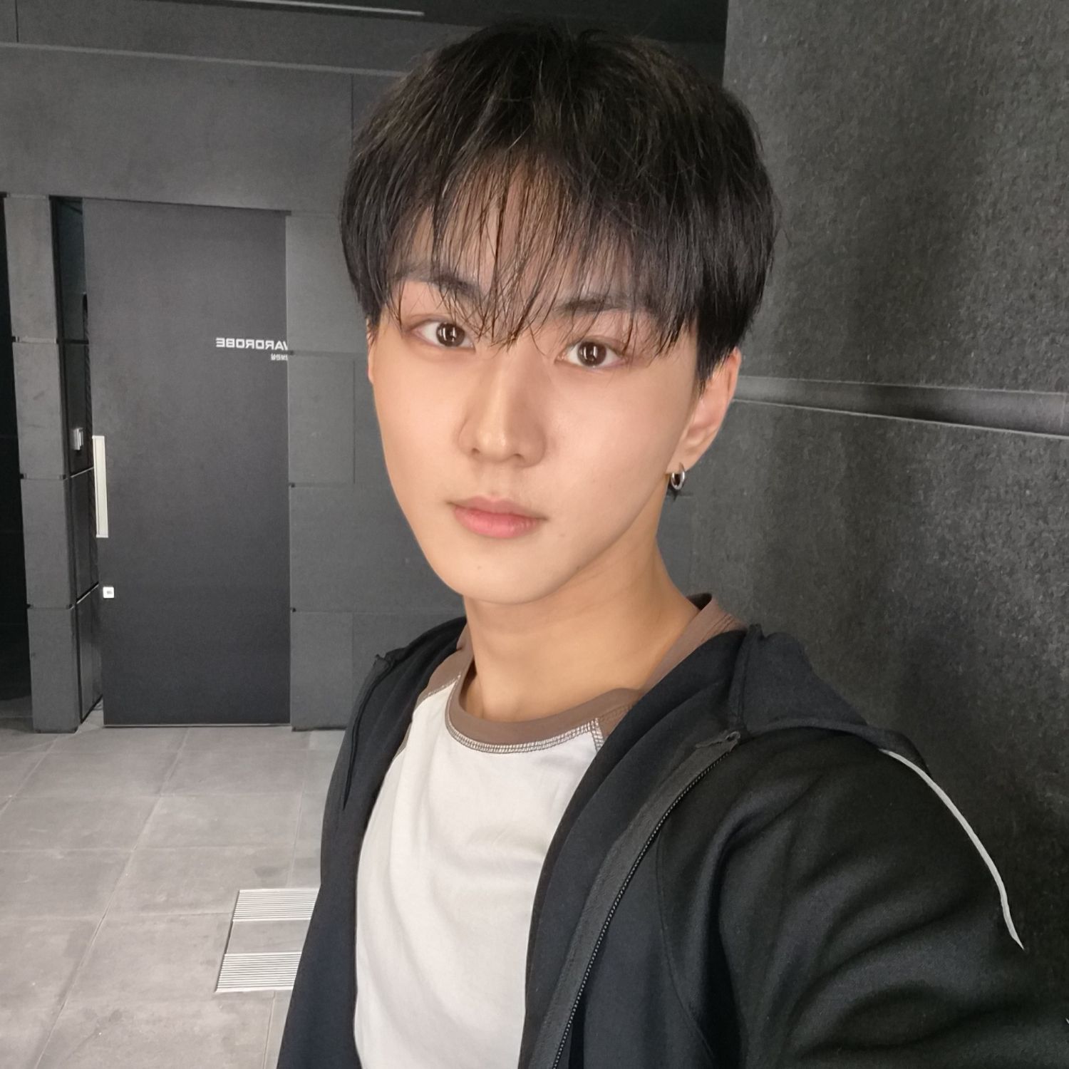 Recent activity shot of Jungwon (ENHYPEN)