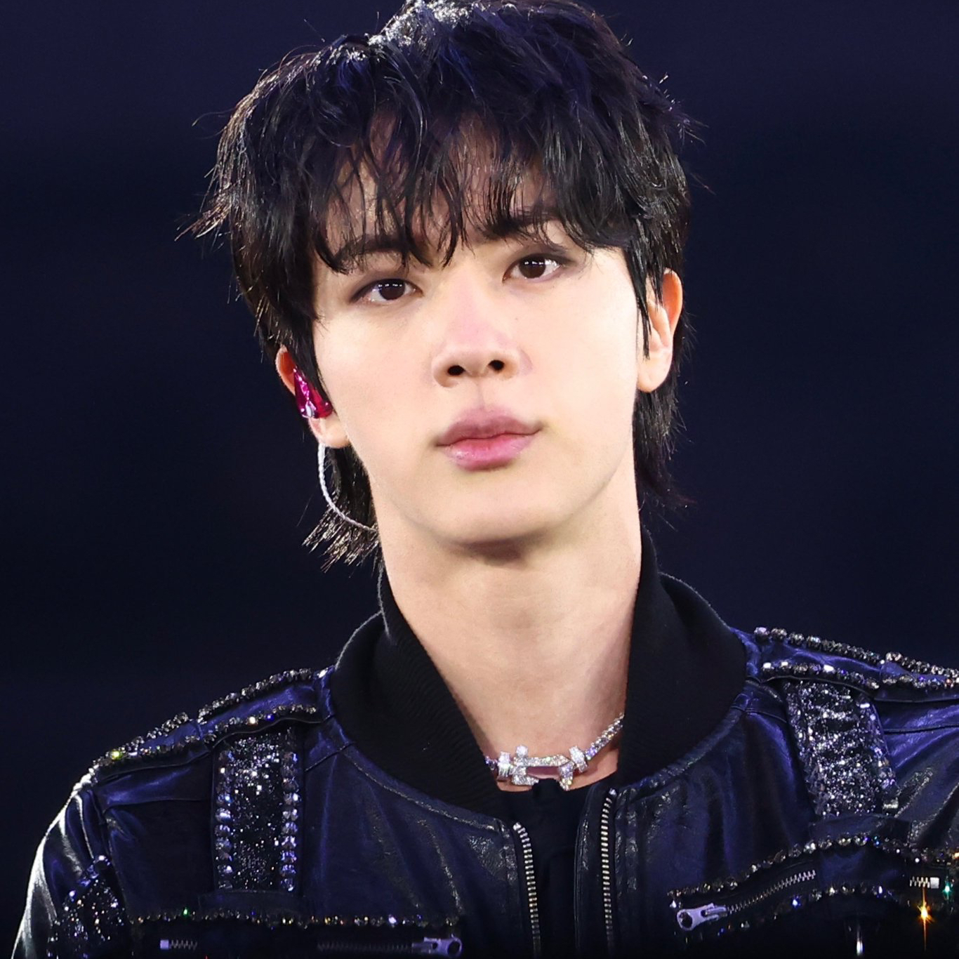 Potret di balik layar Jin (BTS)