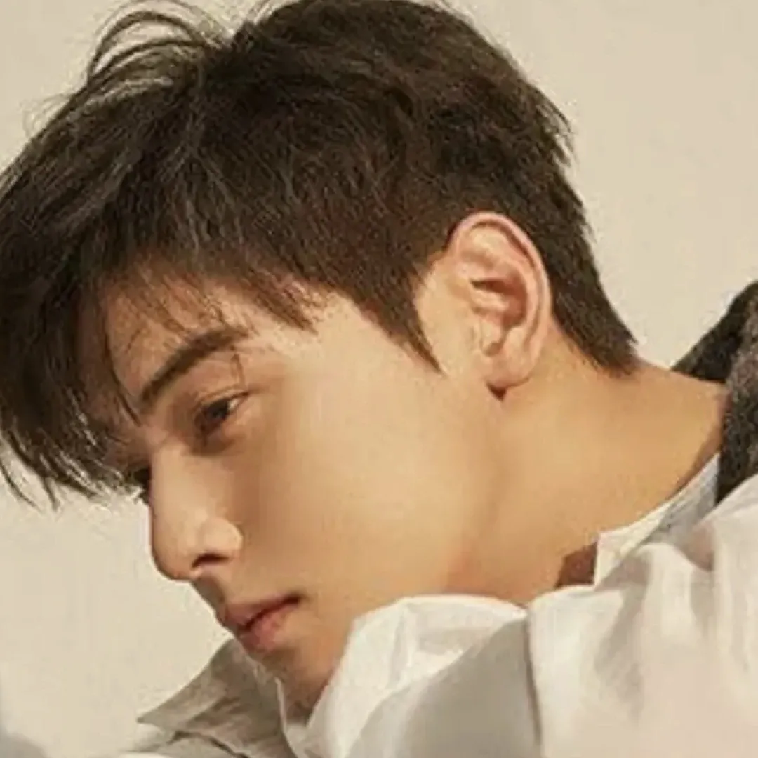 Behind-the-scenes cut of Eunwoo (ASTRO)