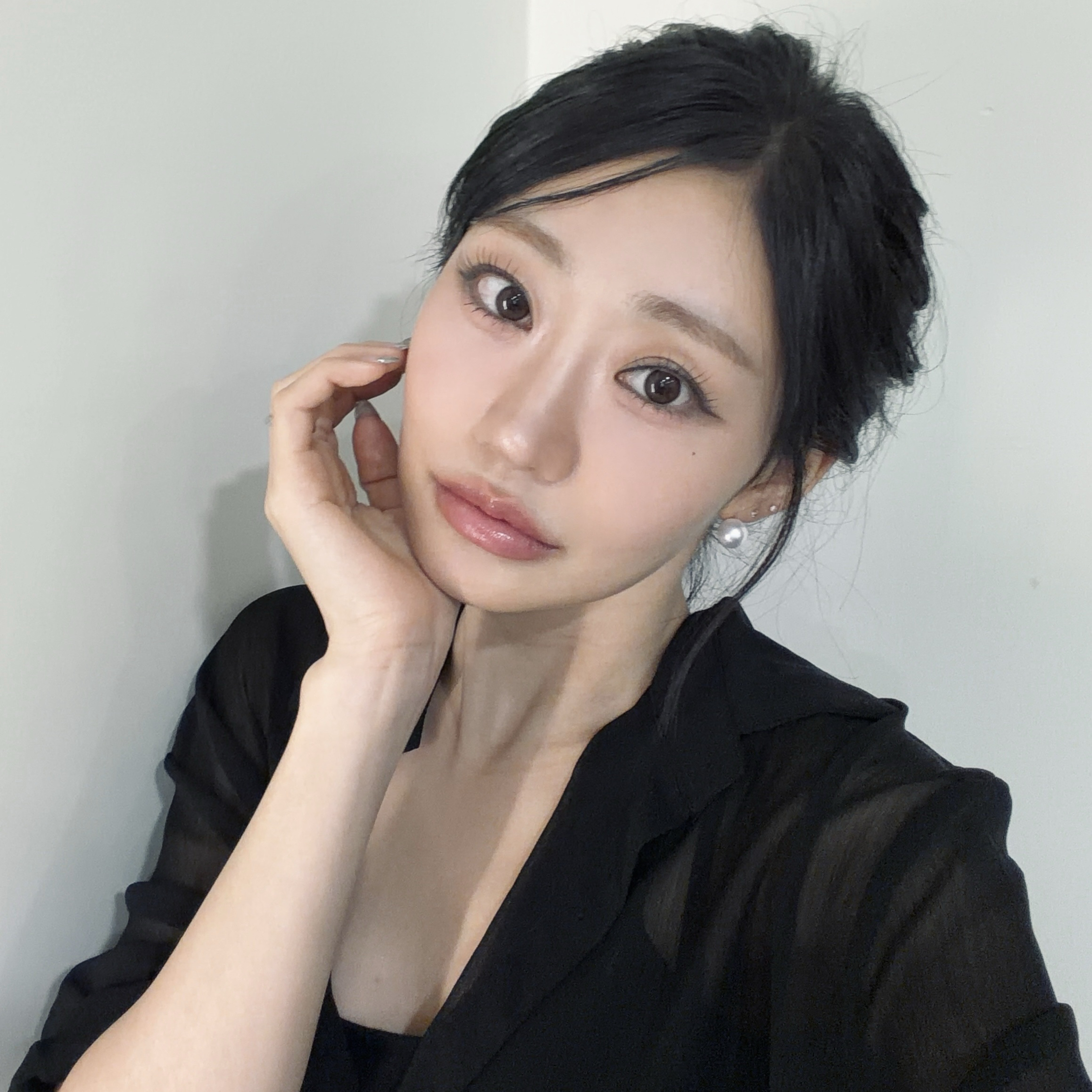 Julie (KISS OF LIFE)的幕后花絮