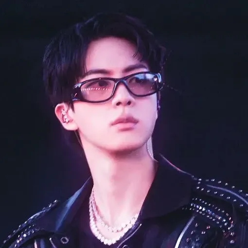 Potret di balik layar Jin (BTS)