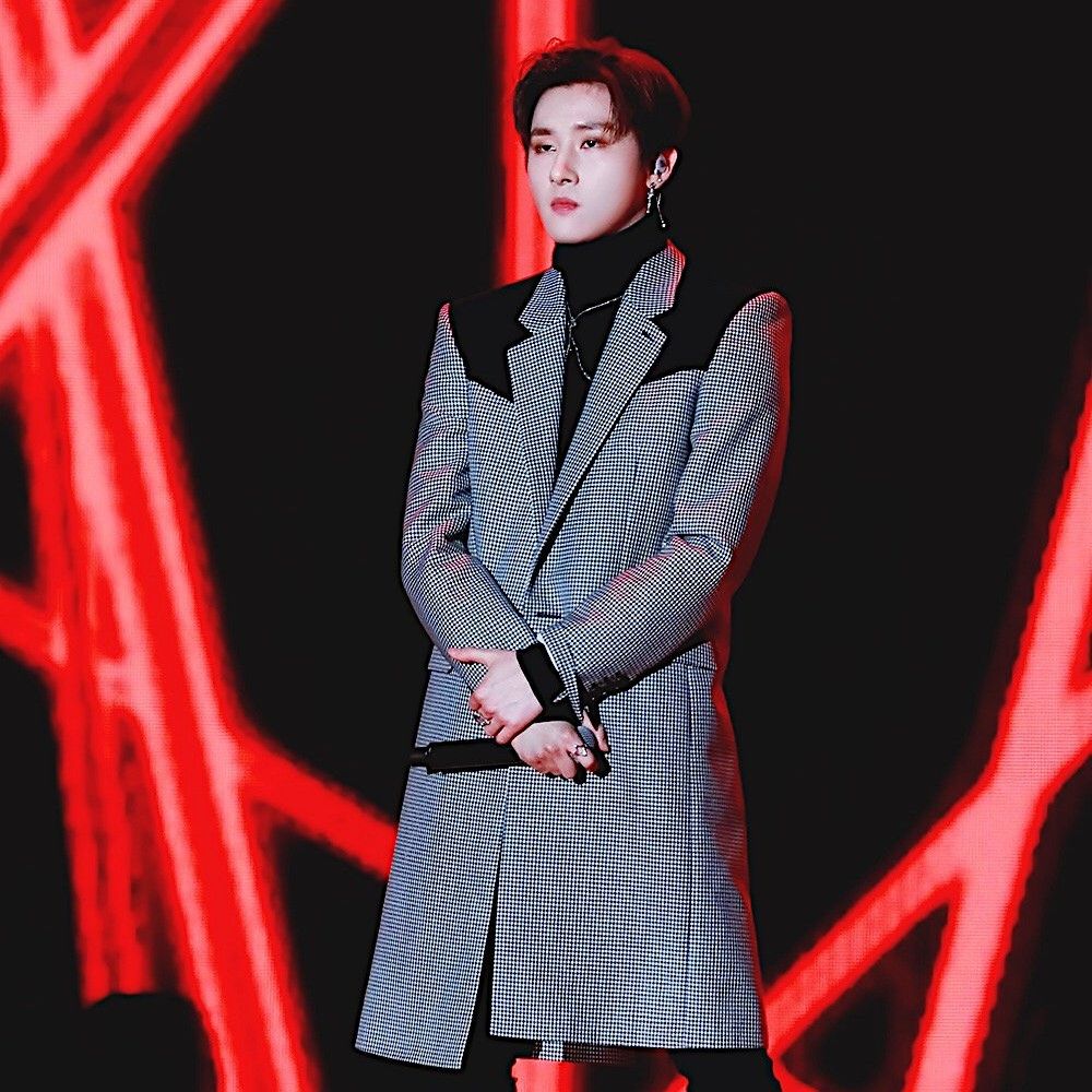 Momen yang diabadikan oleh penggemar MONSTA X