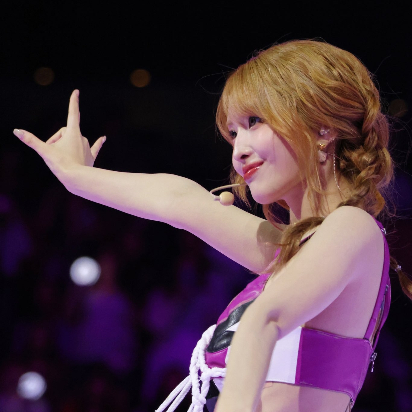 Momo (TWICE)的最新活動照片