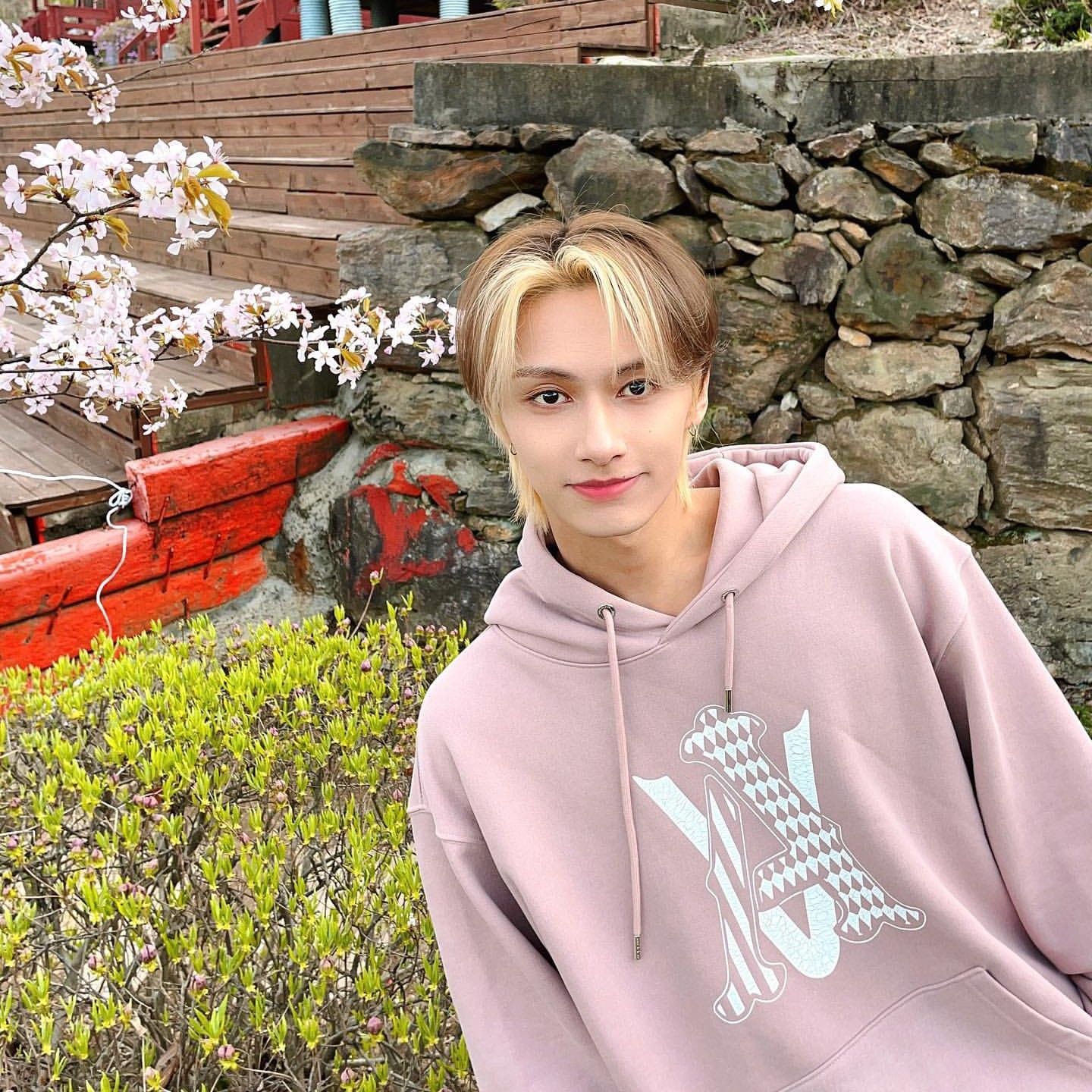 Recent activity shot of Jun (SEVENTEEN)
