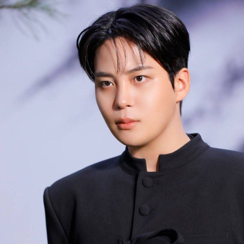 에이티즈 최근 활동샷