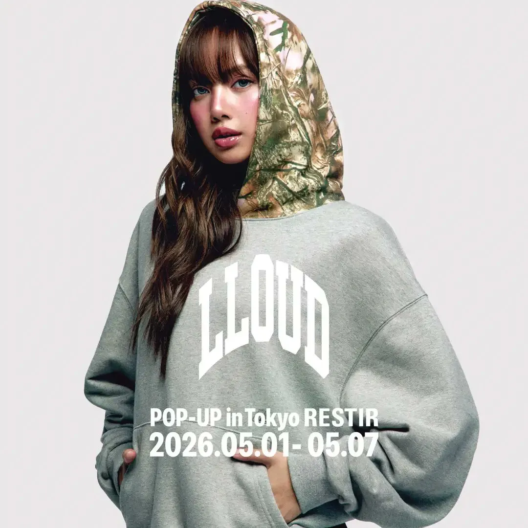 Momen yang diabadikan oleh penggemar Lisa (BLACKPINK)