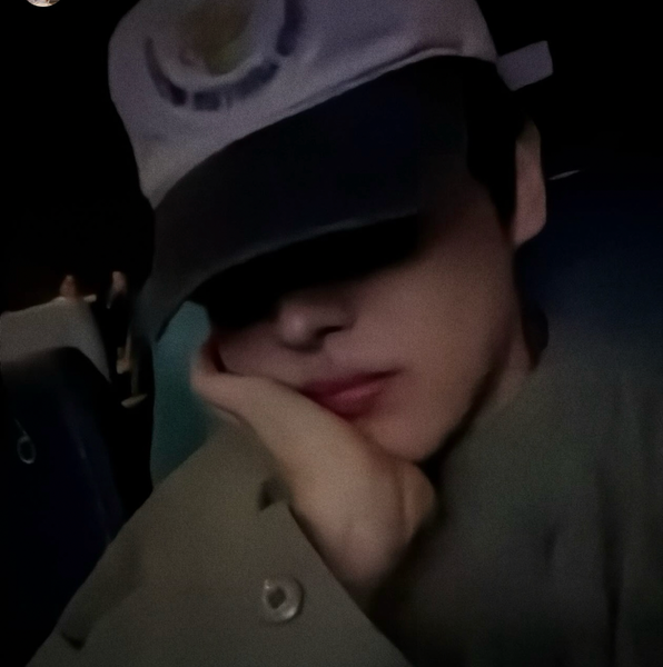 Popular profile image of Choi Byungchan selected by votes