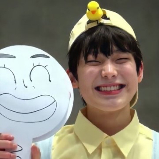 선우 (ENHYPEN)의 비하인드 컷