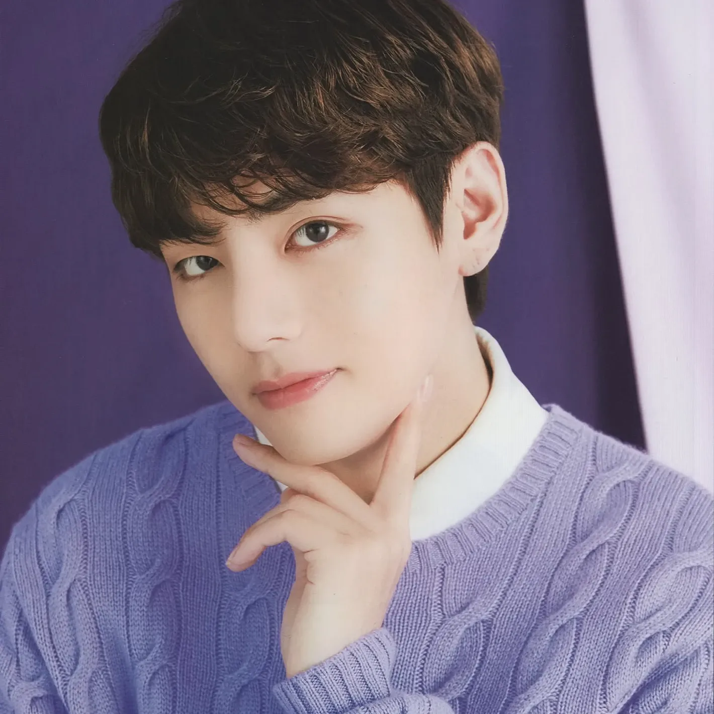 Momen yang diabadikan oleh penggemar V (BTS)